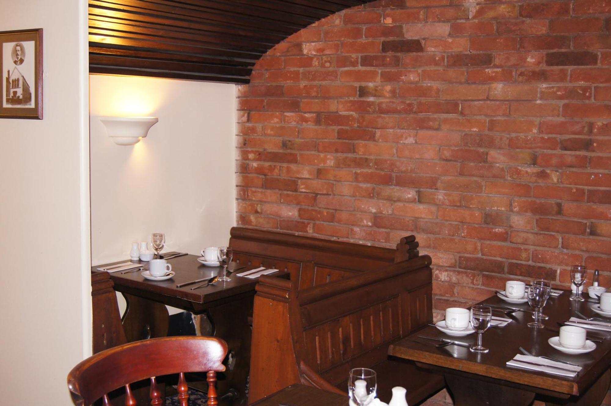 Castle Hotel Tamworth Ngoại thất bức ảnh
