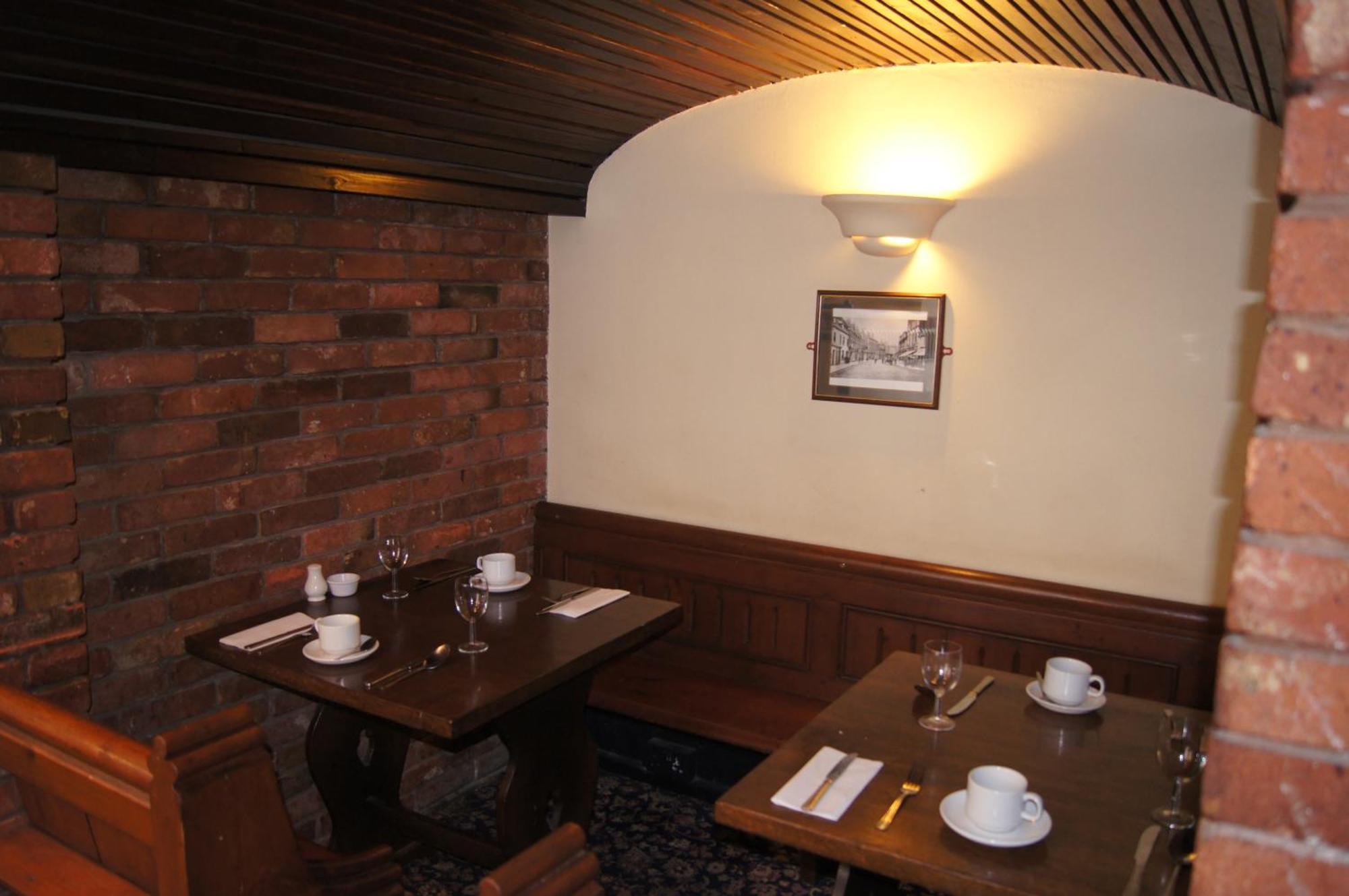 Castle Hotel Tamworth Ngoại thất bức ảnh