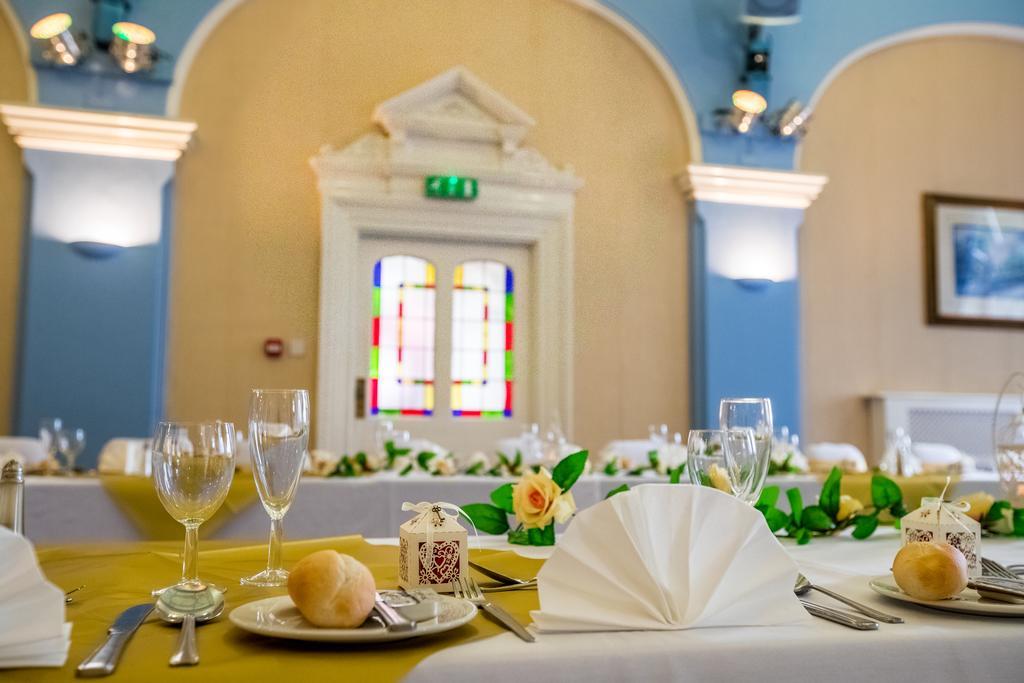 Castle Hotel Tamworth Ngoại thất bức ảnh